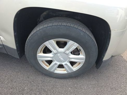 Used 2015 GMC Terrain SLE w/ Convenience Package AWD/4WD image 4