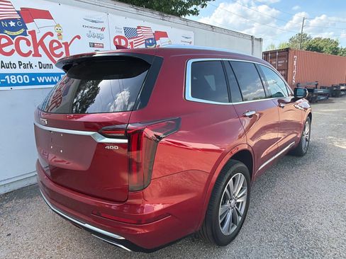 Used 2021 Cadillac XT6 Premium Luxury AWD/4WD image 3