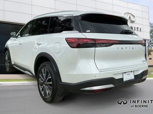 New 2026 INFINITI QX60 Luxe w/ Family Package image 5