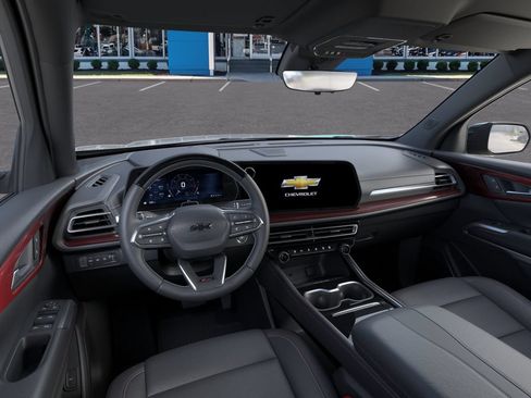 New 2026 Chevrolet Traverse Z71 w/ Enhanced Driving Package AWD/4WD image 15