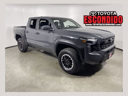 Certified 2025 Toyota Tacoma TRD Off-Road image 1