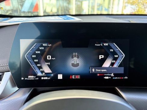 Used 2025 BMW X1 M35i w/ Shadowloine Package image 35