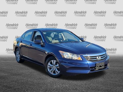 Used 2012 Honda Accord LX image 2
