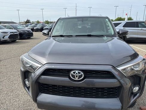 Used 2016 Toyota 4Runner SR5 Premium AWD/4WD image 3