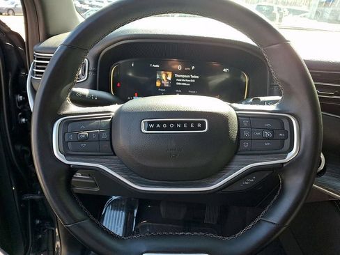 Used 2024 Jeep Wagoneer Series III AWD/4WD image 23