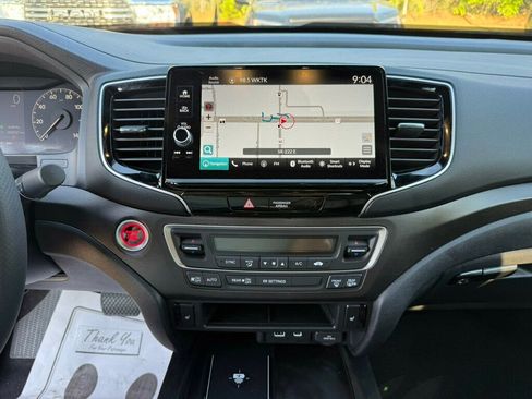 Used 2025 Honda Ridgeline TrailSport+ image 6