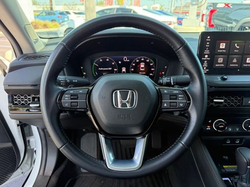 Used 2024 Honda Accord Touring image 24