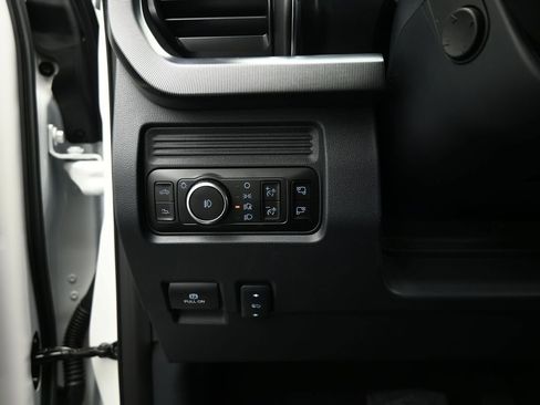 New 2026 Ford F250 Platinum image 11