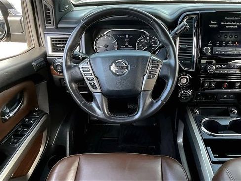 Used 2022 Nissan Titan Platinum Reserve w/ Moonroof Package AWD/4WD image 8