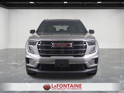 Certified 2025 GMC Acadia Elevation image 3