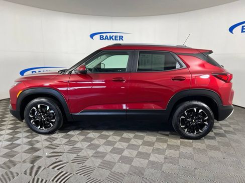 Certified 2021 Chevrolet TrailBlazer LT w/ Convenience Package AWD/4WD image 2