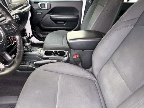 Used 2021 Jeep Wrangler Unlimited Sport AWD/4WD image 11