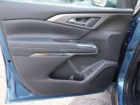 New 2026 Chevrolet Traverse LT w/ LPO, Floor Liner Package image 3