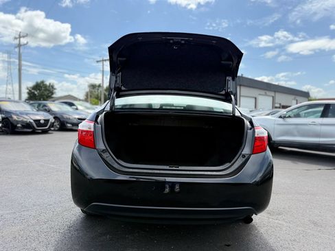 Used 2014 Toyota Corolla LE FWD image 5