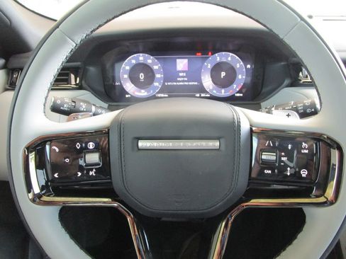 Used 2026 Land Rover Range Rover Velar Dynamic SE AWD/4WD image 31