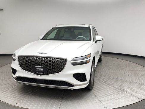 Used 2026 Genesis GV70 2.5T Advanced image 7