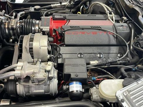 Used 1996 Chevrolet Corvette Convertible RWD image 44