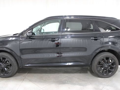 Used 2023 Kia Sorento SX AWD/4WD image 5