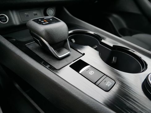 Used 2023 Nissan Rogue S image 21