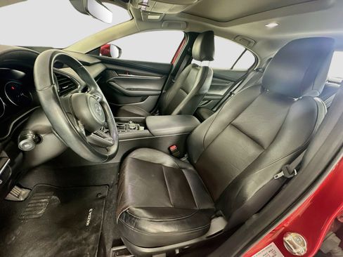 Used 2019 MAZDA MAZDA3 Sedan FWD image 13