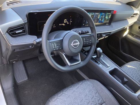 New 2026 Nissan Kicks SV w/ SV Premium Package image 12