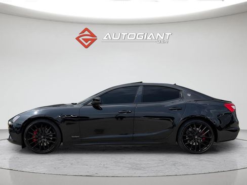 Used 2019 Maserati Ghibli S GranSport Q4 AWD/4WD image 6