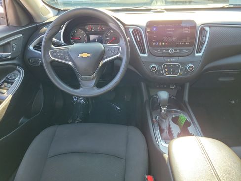 Used 2024 Chevrolet Malibu LT image 10