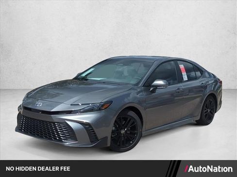 Used 2026 Toyota Camry SE w/ Multimedia Upgrade Package FWD image 1