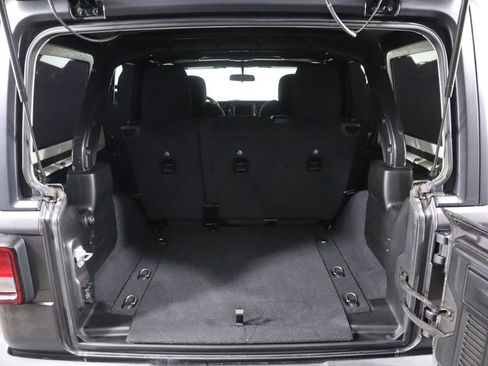 Used 2021 Jeep Wrangler Unlimited Sport image 28