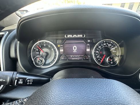 Used 2022 RAM 1500 Big Horn image 10