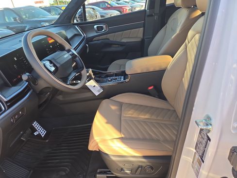 New 2026 Kia Sorento SX Prestige w/ Olive Brown Leather Package AWD/4WD image 4