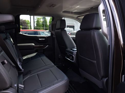 Used 2019 GMC Sierra 1500 SLT w/ SLT Premium Package AWD/4WD image 22