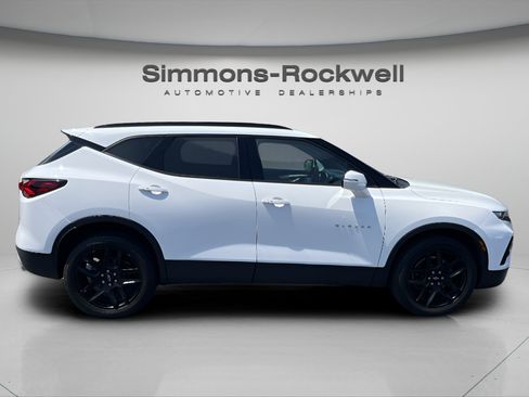 Used 2022 Chevrolet Blazer LT AWD/4WD image 6