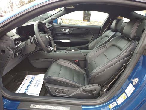Used 2024 Ford Mustang GT Premium RWD image 9
