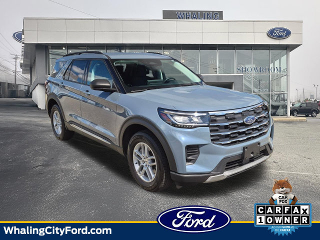 Certified 2025 Ford Explorer Active AWD/4WD image 1
