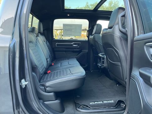 New 2022 RAM 1500 Big Horn image 26