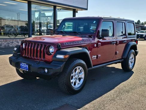 Used 2021 Jeep Wrangler Unlimited Sport AWD/4WD image 2