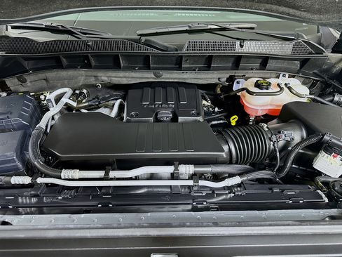 Used 2024 GMC Sierra 1500 Elevation image 30