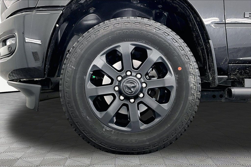 Used 2025 RAM 2500 Laramie w/ Night Edition AWD/4WD image 9