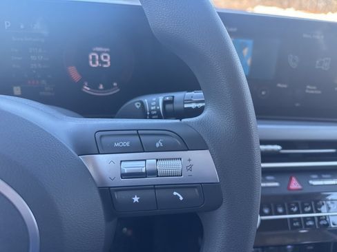 Used 2026 Hyundai Sonata SE FWD image 17