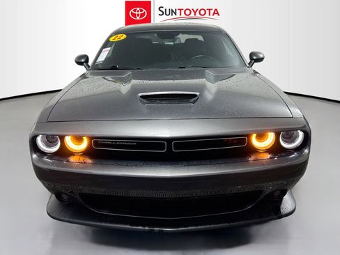 Used 2022 Dodge Challenger R/T RWD image 10