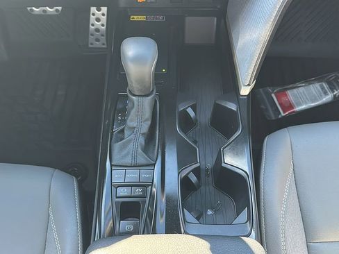 Used 2025 Toyota Camry Hybrid image 28