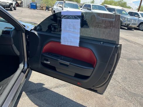 Used 2014 Dodge Challenger SXT RWD image 34