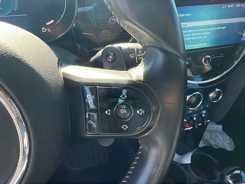 Used 2024 MINI Cooper S image 27