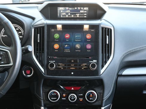 Used 2019 Subaru Forester Limited image 33