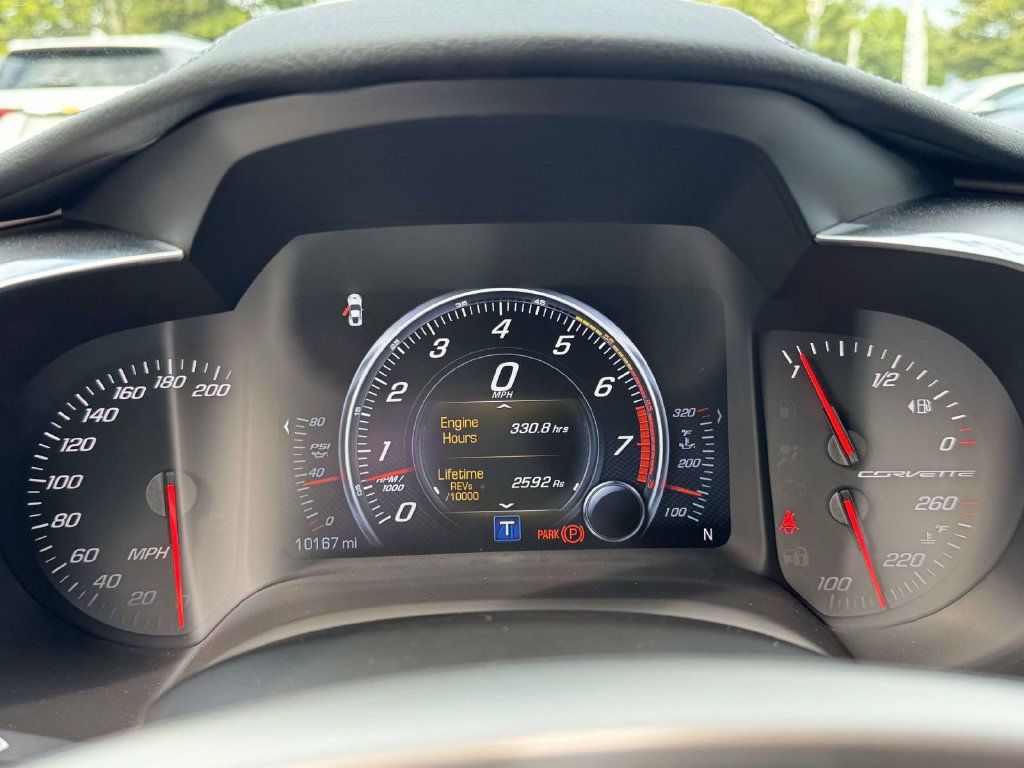 Used 2015 Chevrolet Corvette Stingray Coupe RWD image 24