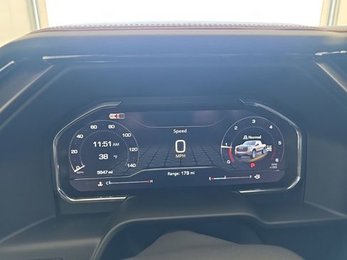 Used 2025 GMC Sierra 1500 AT4 w/ AT4 Premium Package image 51