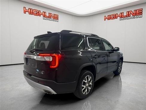 Used 2022 GMC Acadia SLE w/ Driver Convenience Package FWD image 5