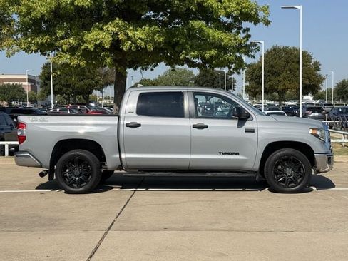 Used 2020 Toyota Tundra SR5 RWD image 3