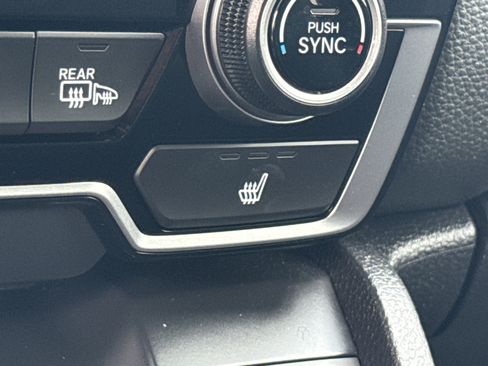 Certified 2021 Honda CR-V Touring image 32